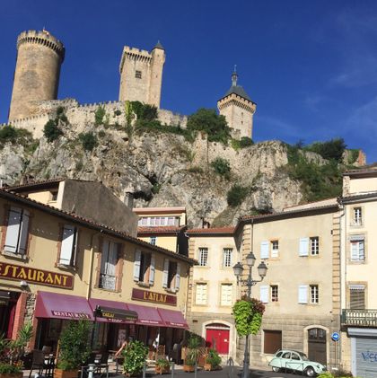 Foix kasteel vanuit het centrum
