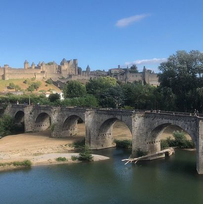 Carcassonne Le Pont Vieux over de Aude