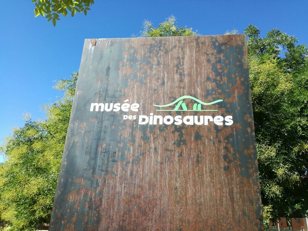 Esperaza dinosaurus museum
